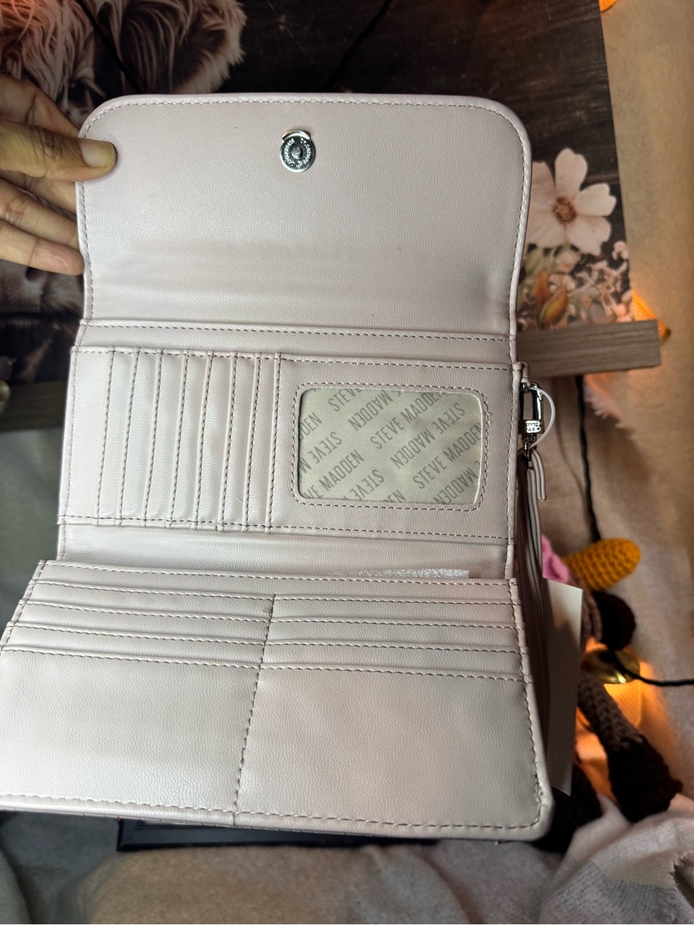 Steve Madden Light Blush Wristlet Clutch - Picture 3 of 3